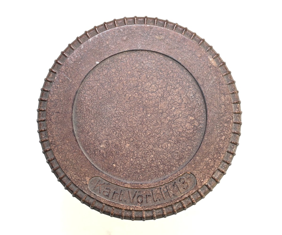 Brown Bakelite Kart.Vorl.H.13 Container (1940) — image 3