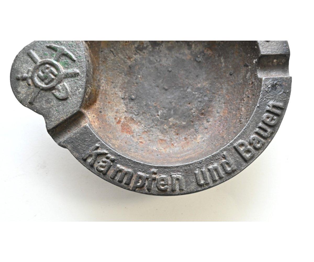 Bau-Ers.Btl.4 Ashtray — image 4