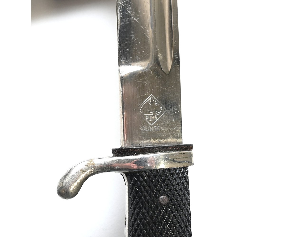 Wehrmacht 'long' Parade Bayonet + Frog (Puma) — image 9