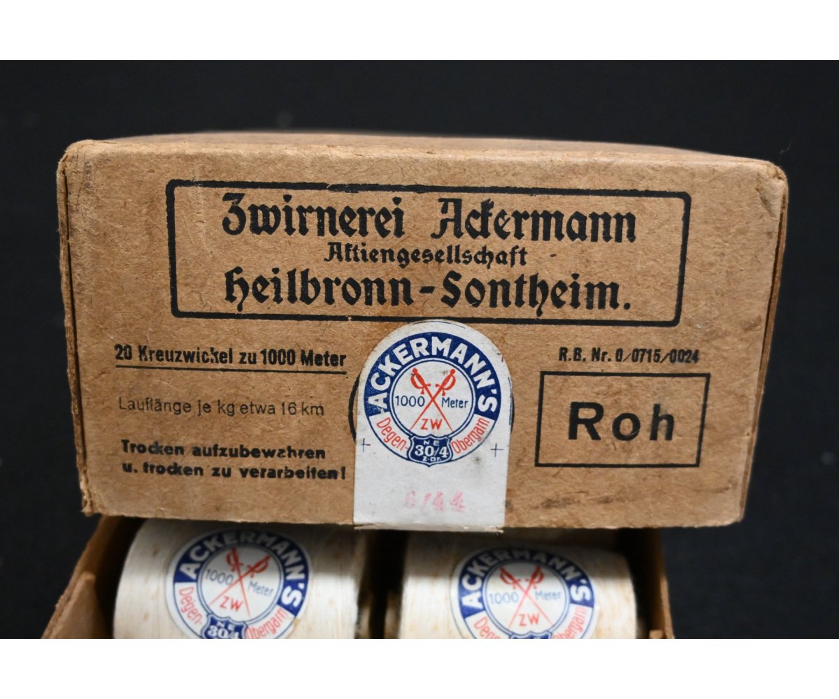 Wehrmacht 'Roh White' Sewing Thread Spool (1944) — image 2