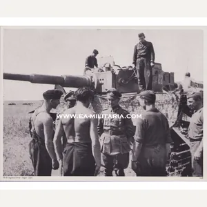 'Tiger I' Bilderkasten Press Photo