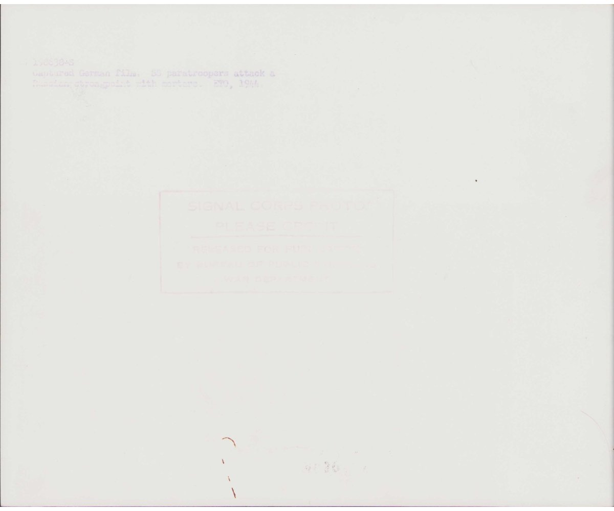 Large FJ Mortar Group Press Photo (Italy) — image 2