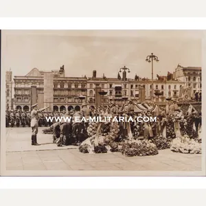 'Abschied von General Knochenhauer' Press Photo