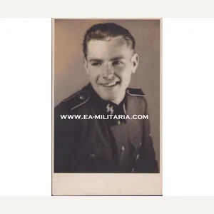 Waffen-ᛋᛋ Sturmmann Portrait