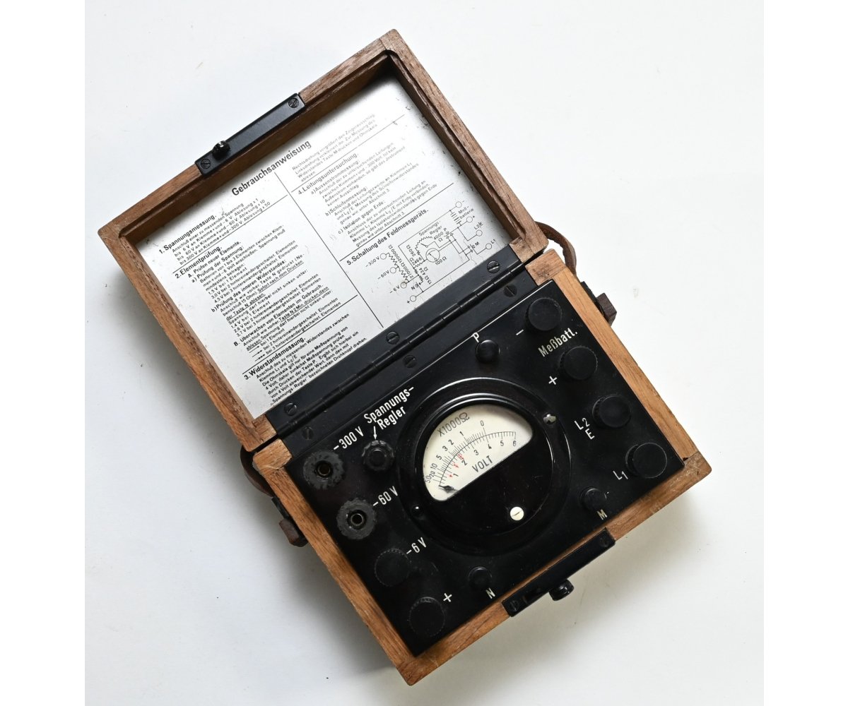 Wehrmacht Feldmesskästchen 18 (1943) — image 2