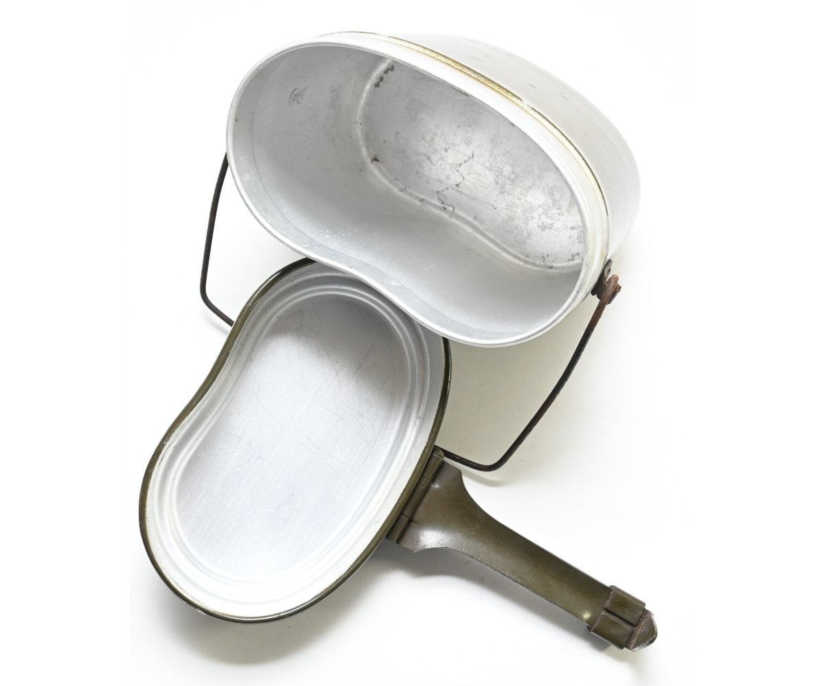 Matching Wehrmacht Kochgeschirr (MKL44) — image 8