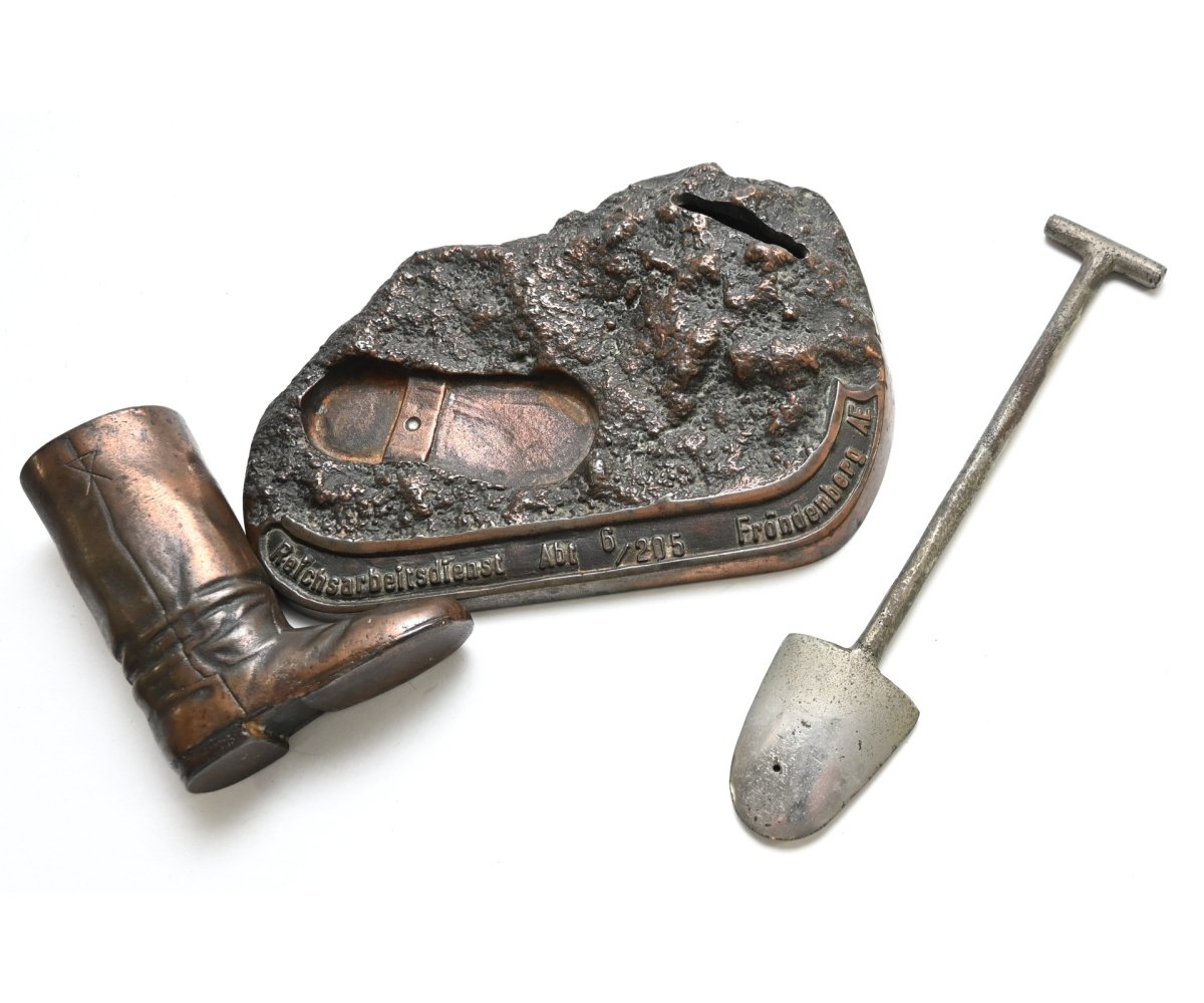 RAD-Abt.6/205 Fröndenberg Desk Ornament — image 4
