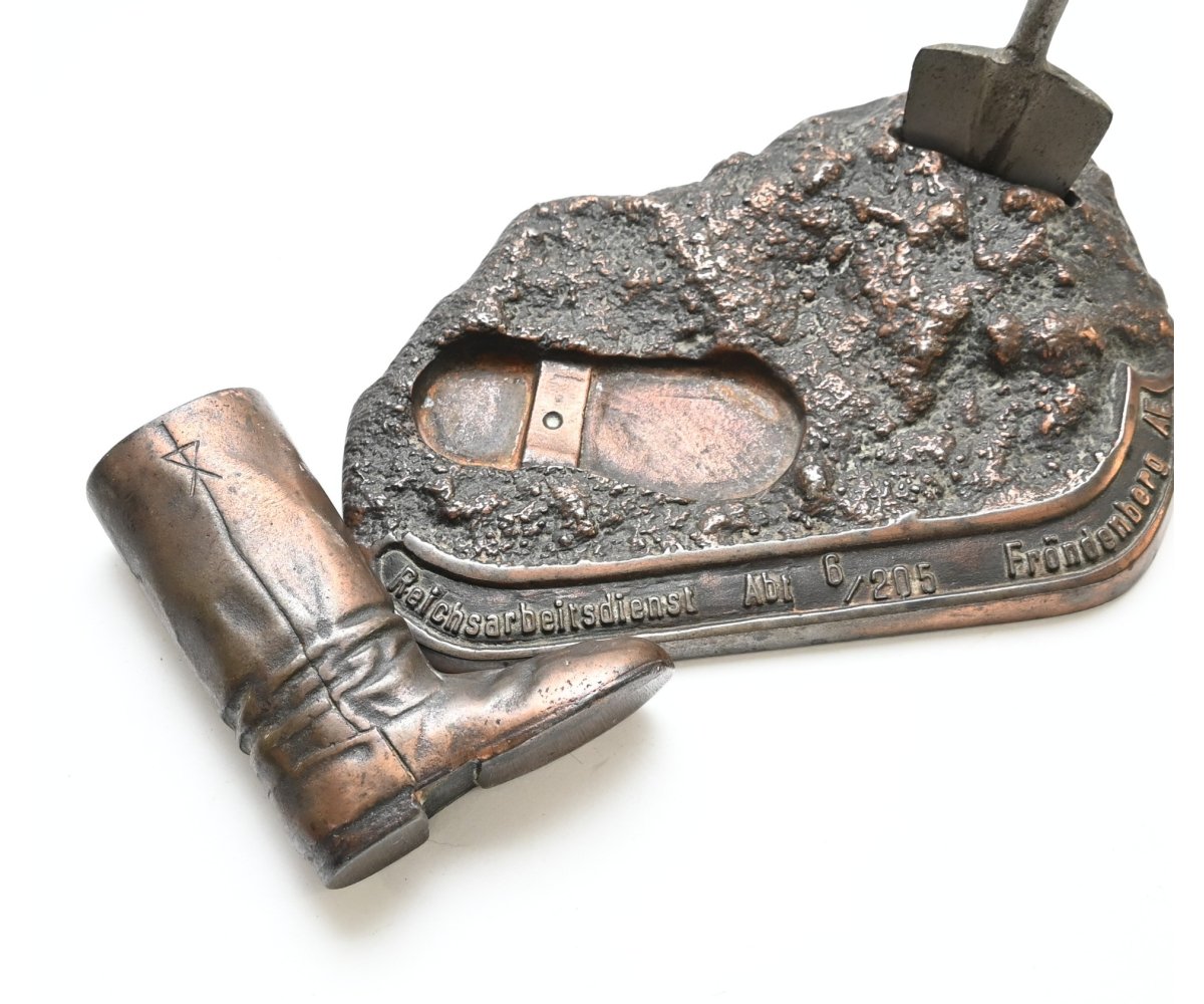 RAD-Abt.6/205 Fröndenberg Desk Ornament — image 5
