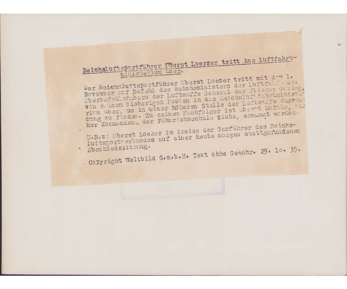 Large 'Oberst Loerzer' Press Photo — image 2
