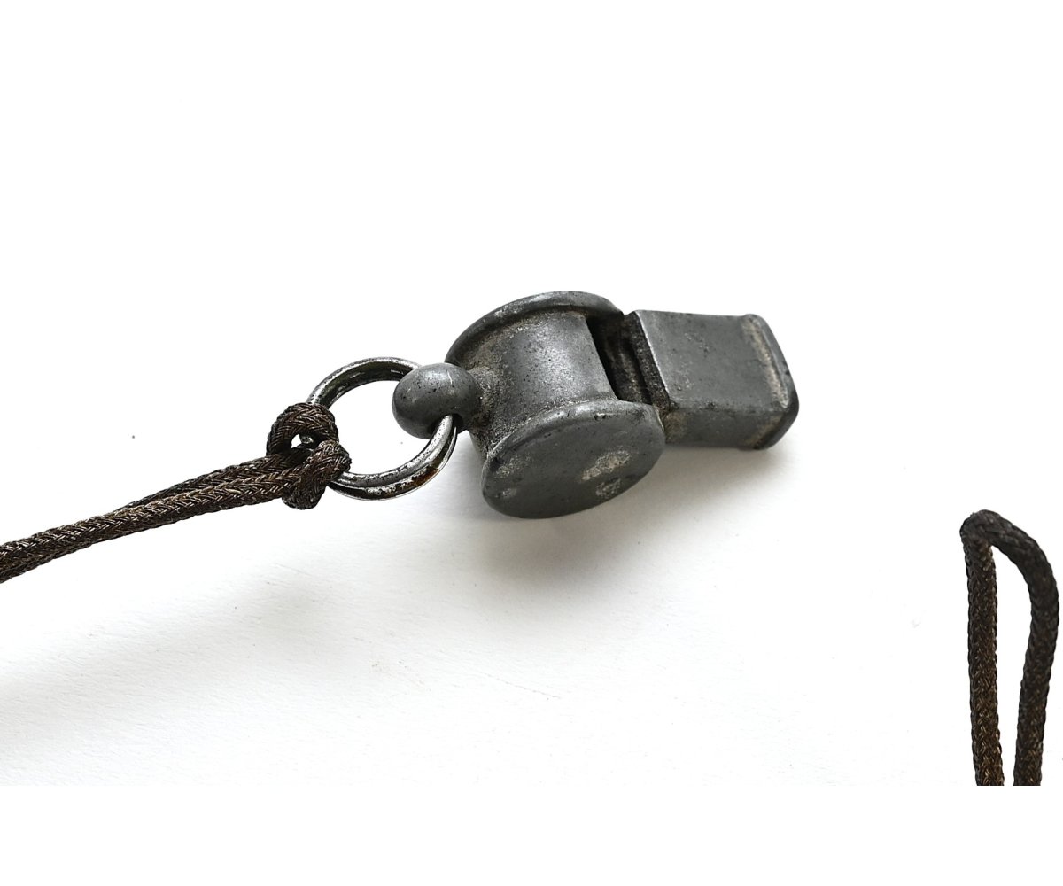 Period Whistle with Luxurious Lanyard — image 3