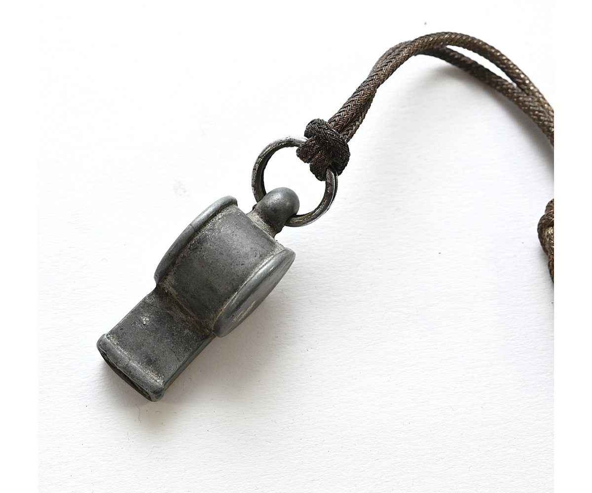 Period Whistle with Luxurious Lanyard — image 4