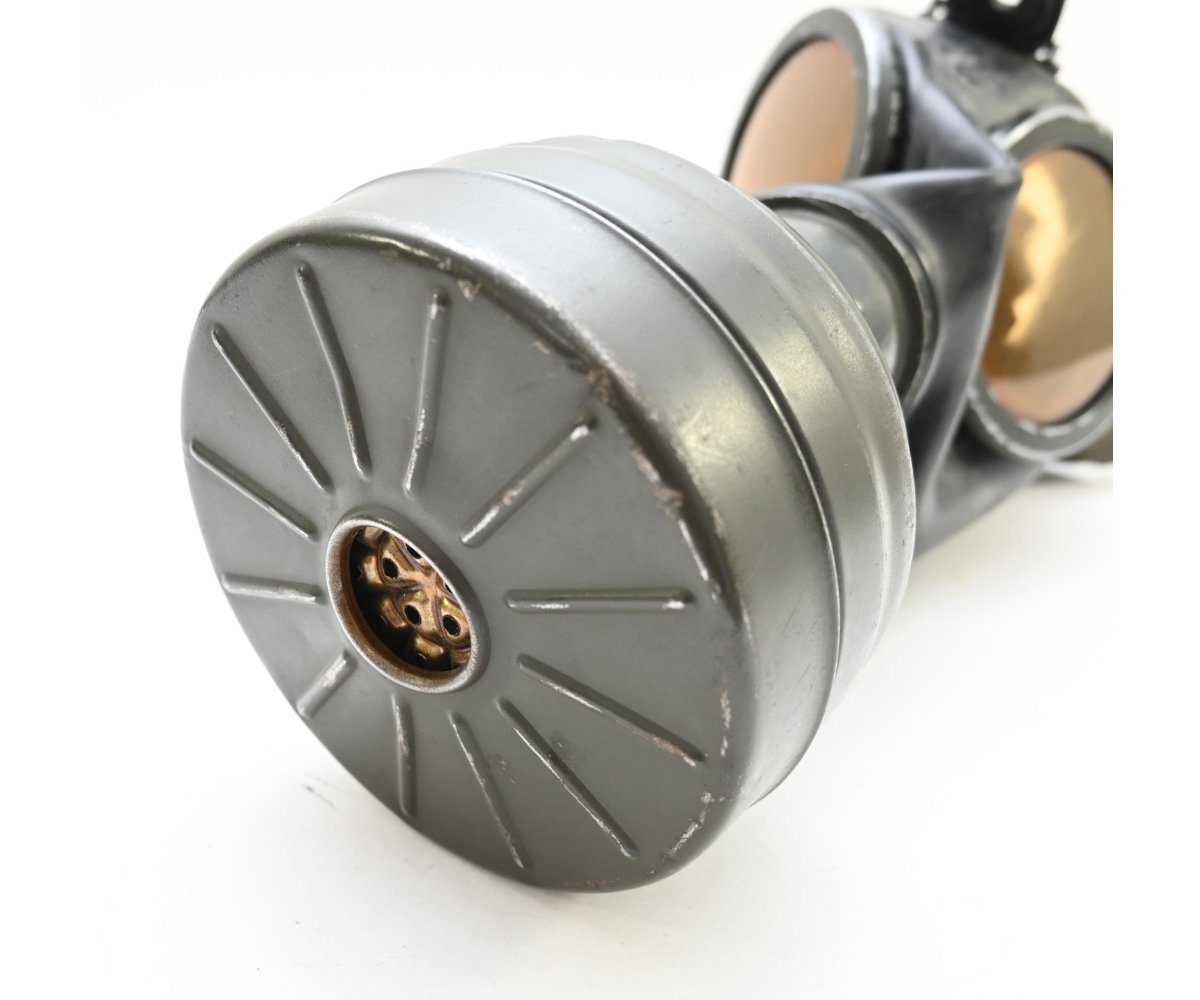 Black Rubber Wehrmacht Gasmask — image 3