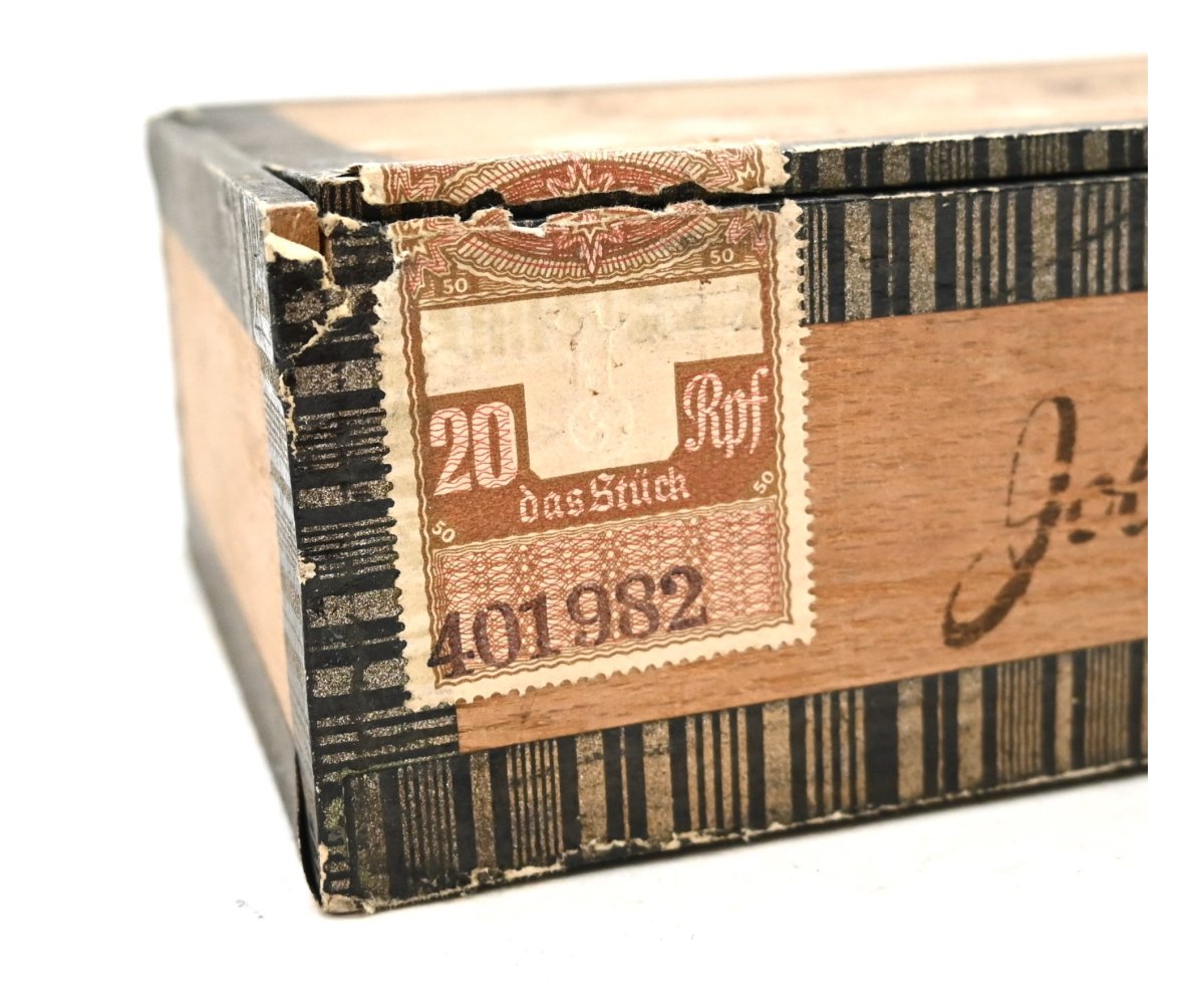 Period 'Jibaro' Cigars Box — image 2