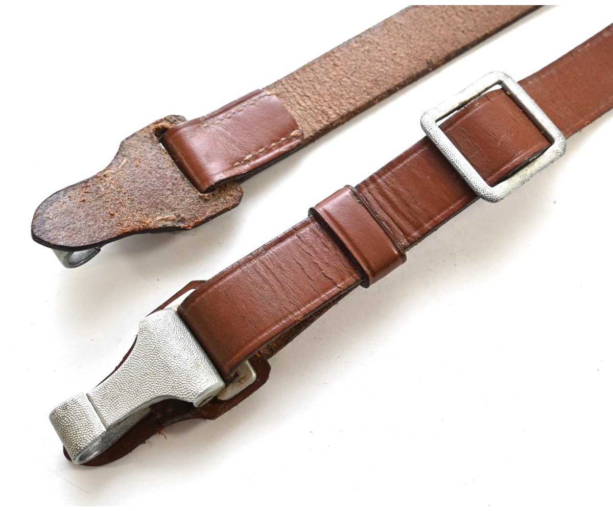 Wehrmacht Brown Leather Cross Strap — image 3
