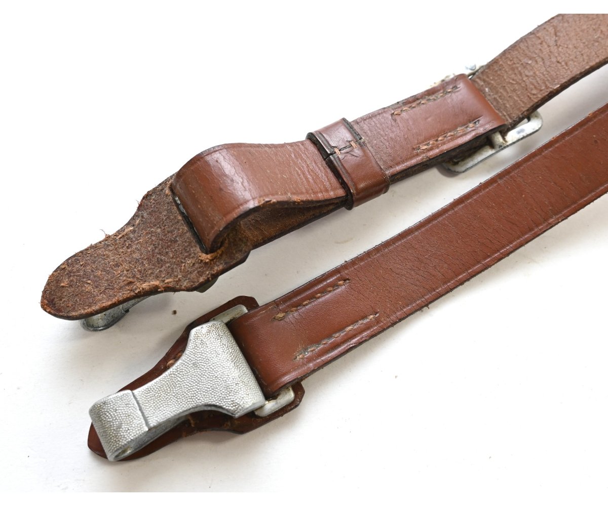 Wehrmacht Brown Leather Cross Strap — image 4