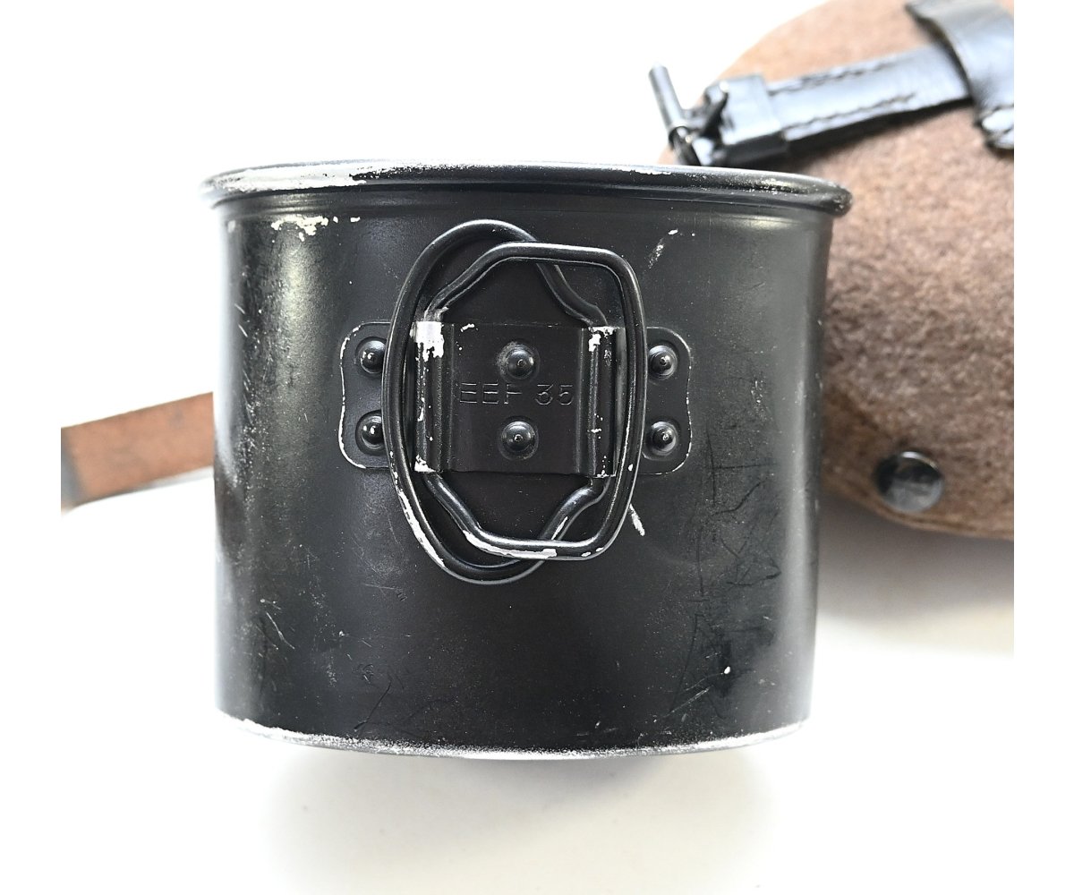 Matching! M31 Wehrmacht Canteen (E.E.F.35) — image 12