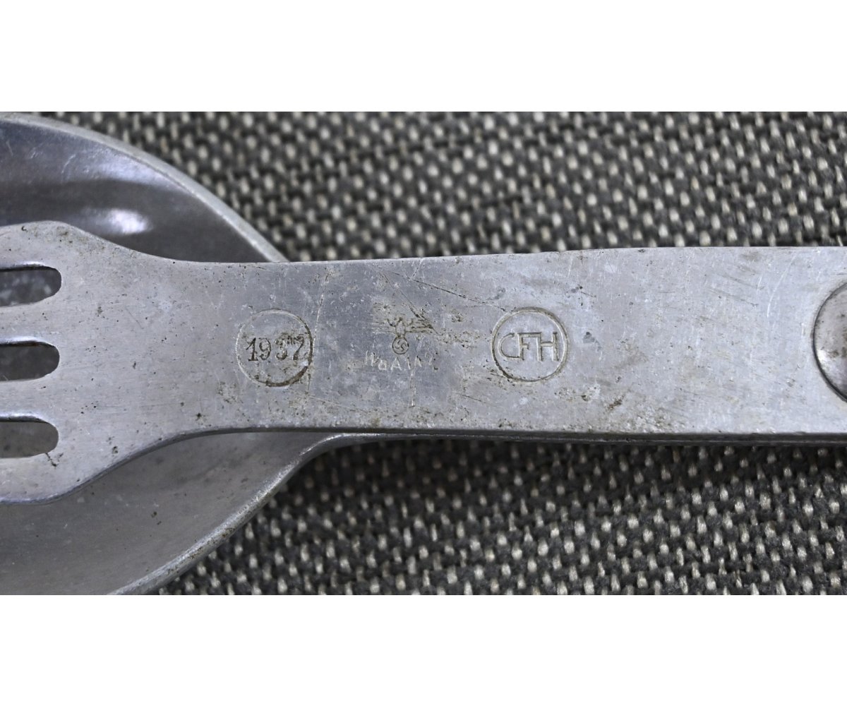 Wehrmacht Göffel 1937 (CFH/WaA) — image 2