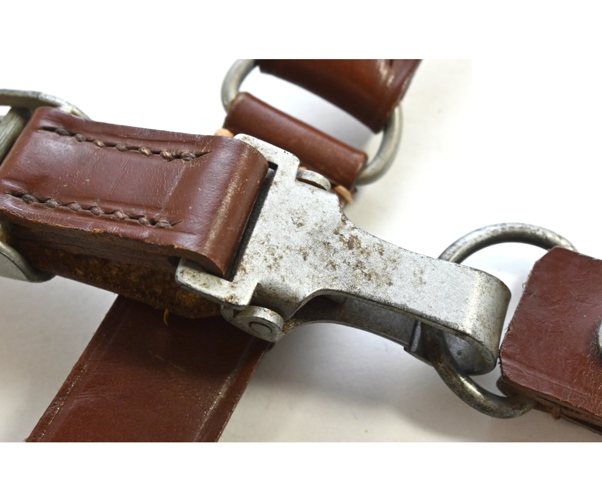 Brown Leather Officer's Cross Strap (RZM, L2/2189/38) — image 5