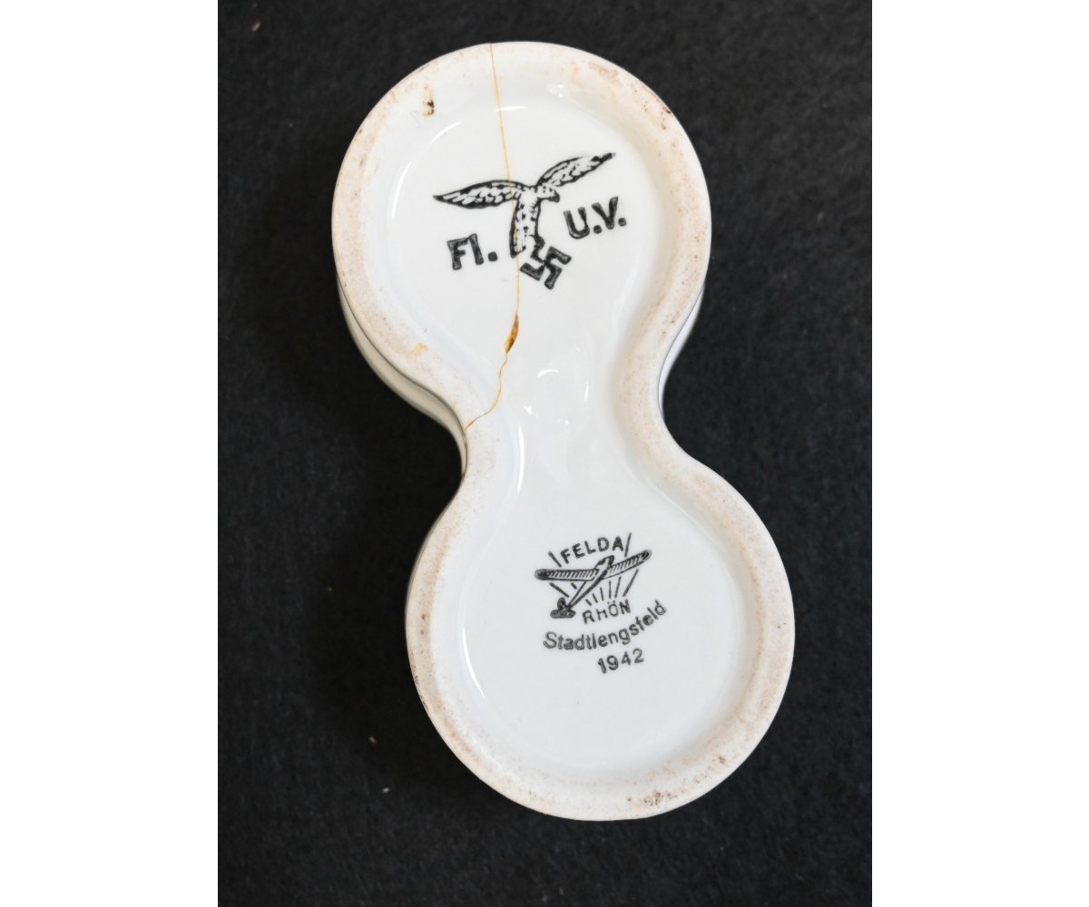 Porcelain LW Marked Pepper & Salt Dish (Felda, 1942) — image 5