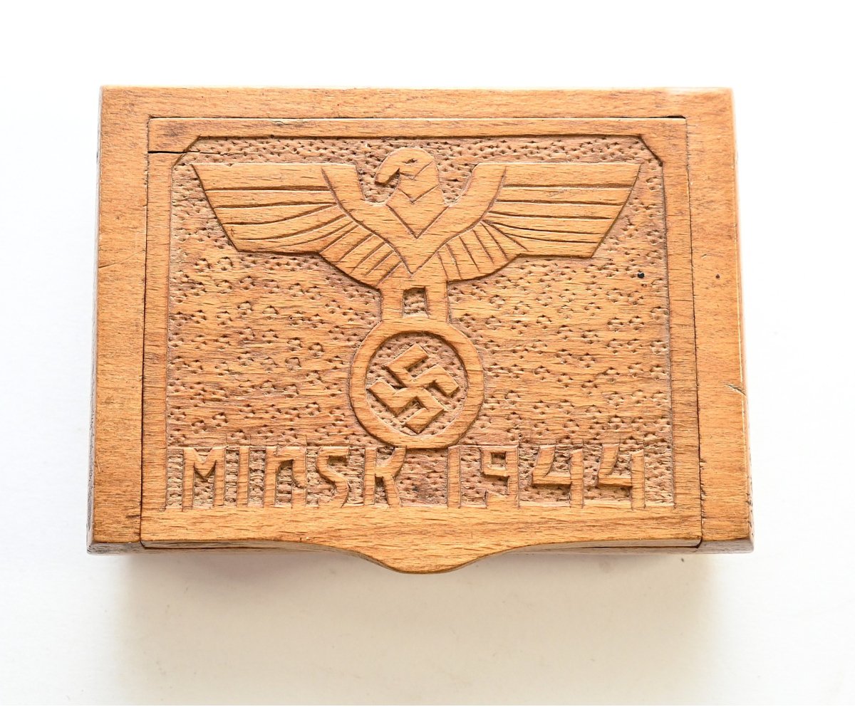 Handcarved 'Minsk 1944' Cigarette Box — image 2