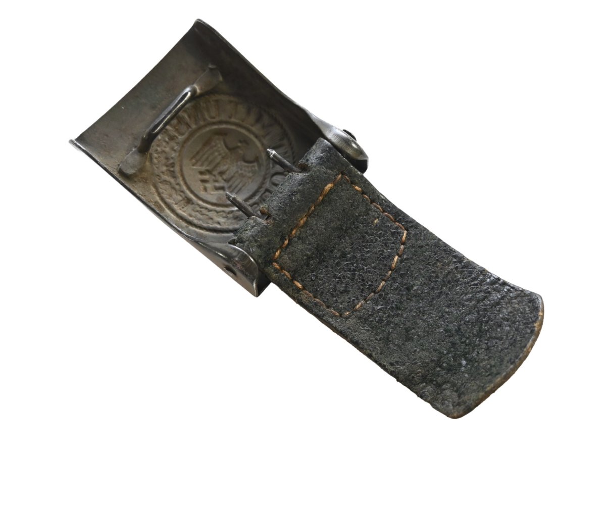 Black! Tabbed Wehrmacht Buckle (E.Schneider) — image 7