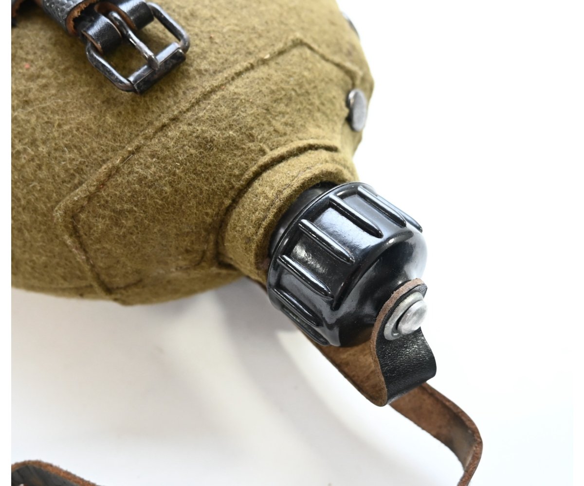 Wehrmacht M31 1Lt. Canteen (D.M.N.41) — image 11
