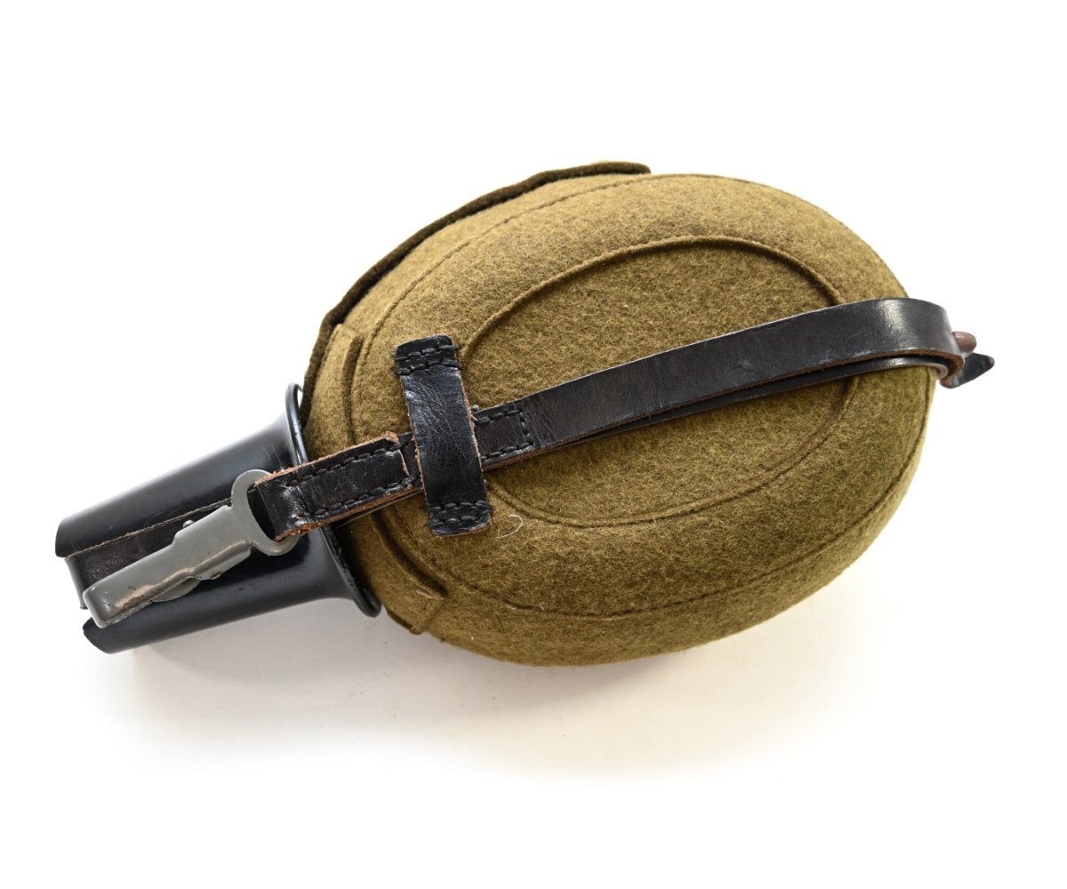 Wehrmacht M31 1Lt. Canteen (D.M.N.41) — image 5