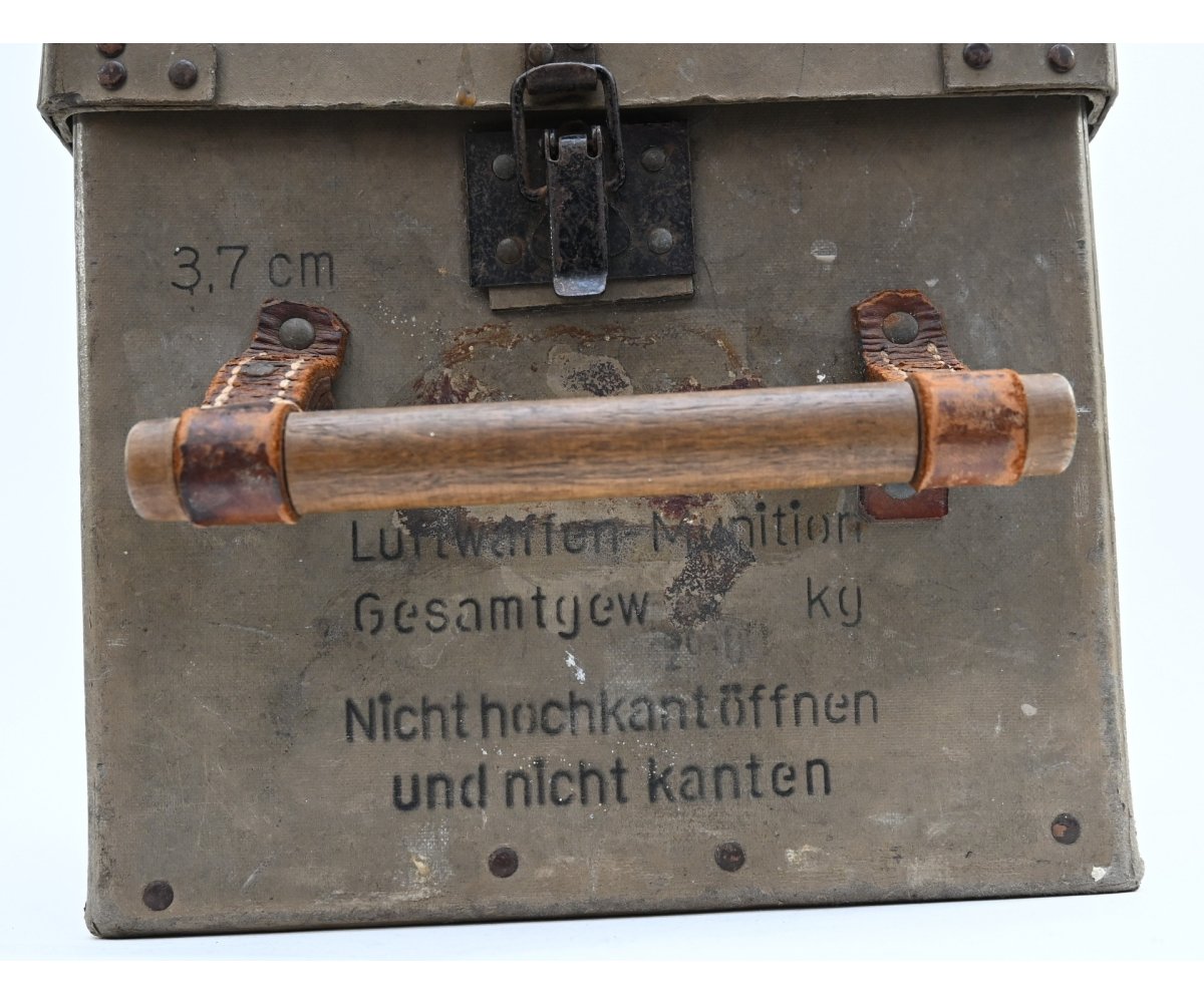 Cardboard 3,7cm Flak 18 Ammo Box — image 3