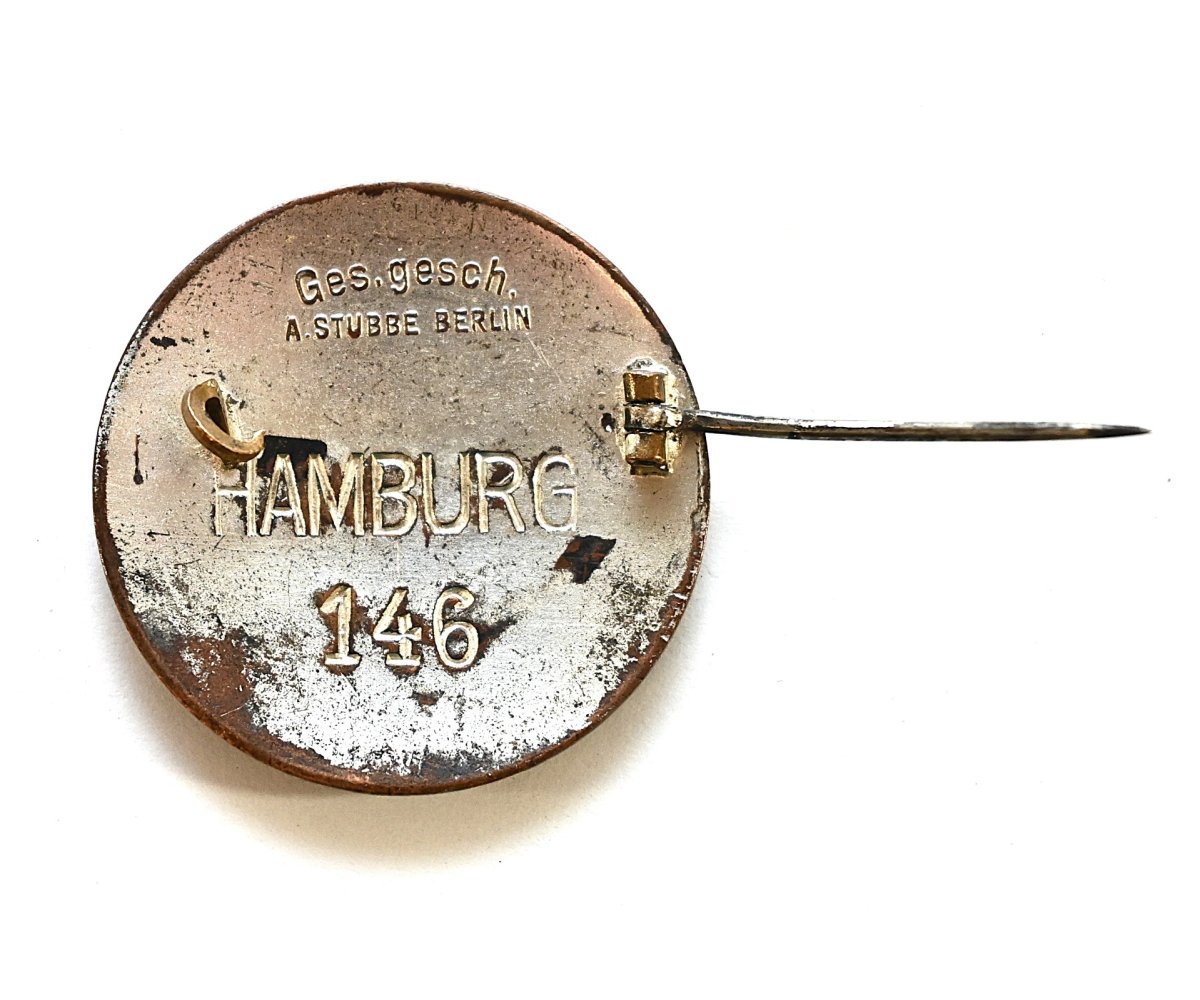 DRK 'Schwesternschaft' Abzeichen (Hamburg) — image 4