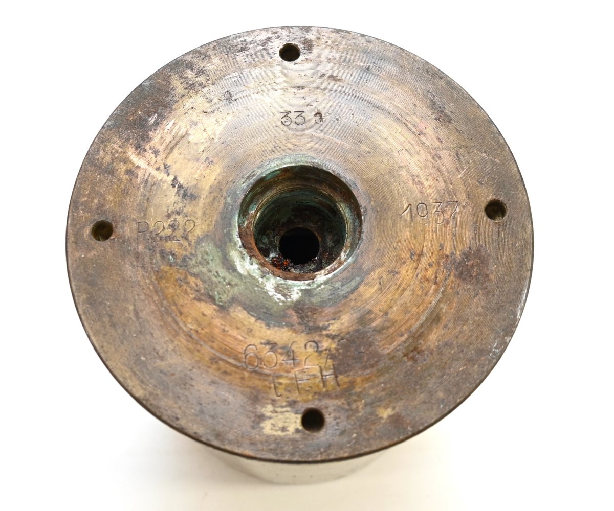 10,5cm le.F.H.18 Shell Casing (1937) — image 4