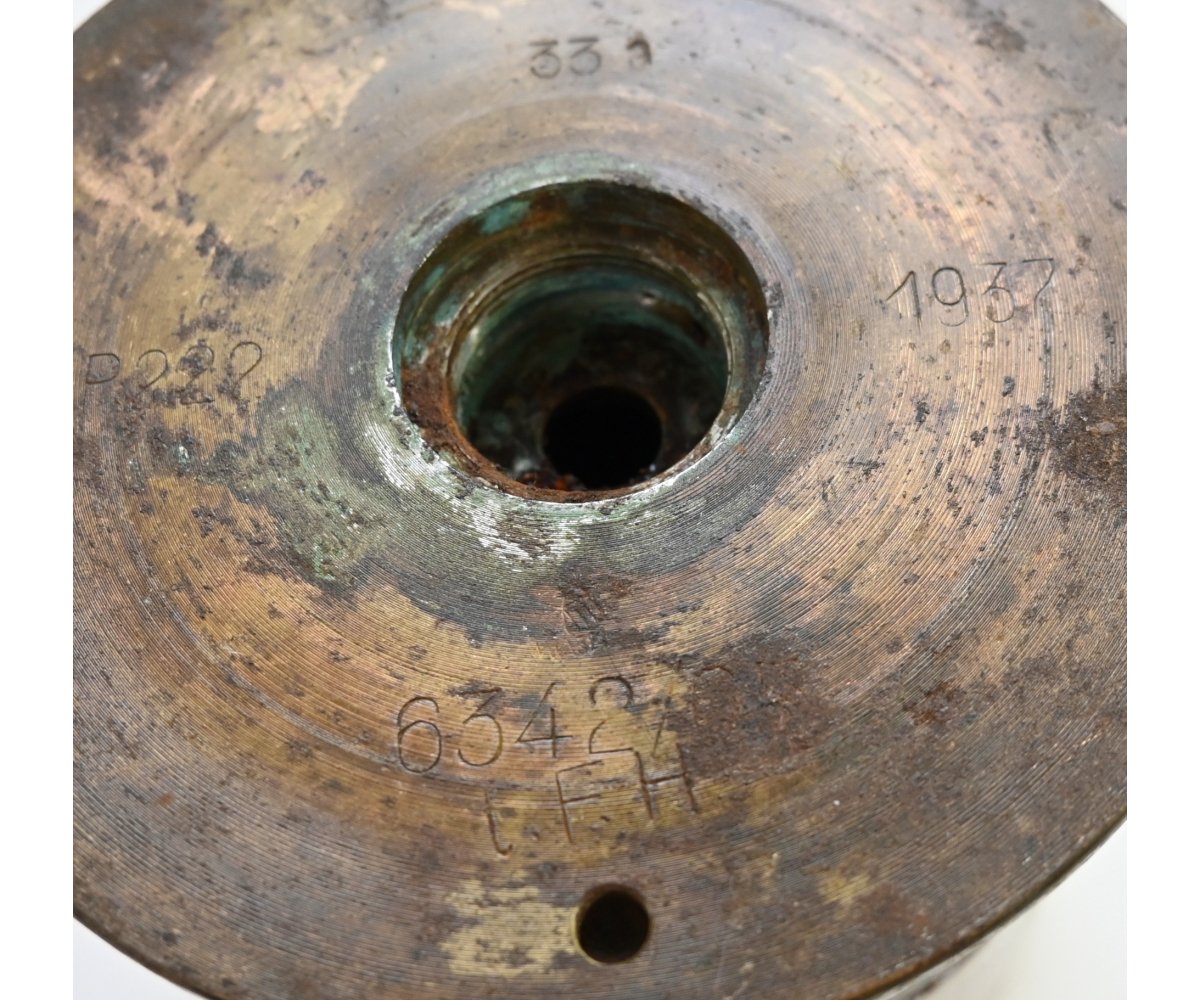 10,5cm le.F.H.18 Shell Casing (1937) — image 5