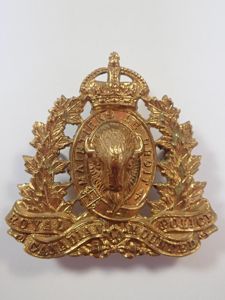 Royal Canadian Mounted Police Cap Badge.