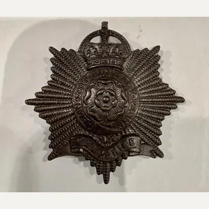 Hampshire Regiment: Officer's Cap badge - OSD blades