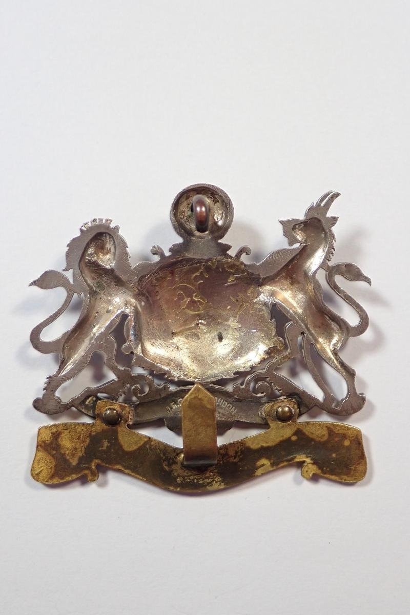 Manchester Regiment First Pattern Officers (1898-1923) Cap Badge. — image 2