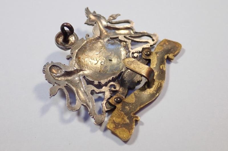 Manchester Regiment First Pattern Officers (1898-1923) Cap Badge. — image 3