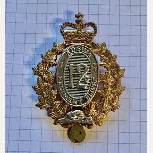 12th Adsum Blinde Regiment Canadian Cap Badge