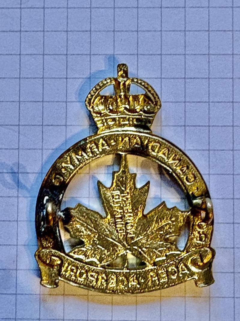 Canadian Cap Badge. Royal Canadian Army Cadets — image 2