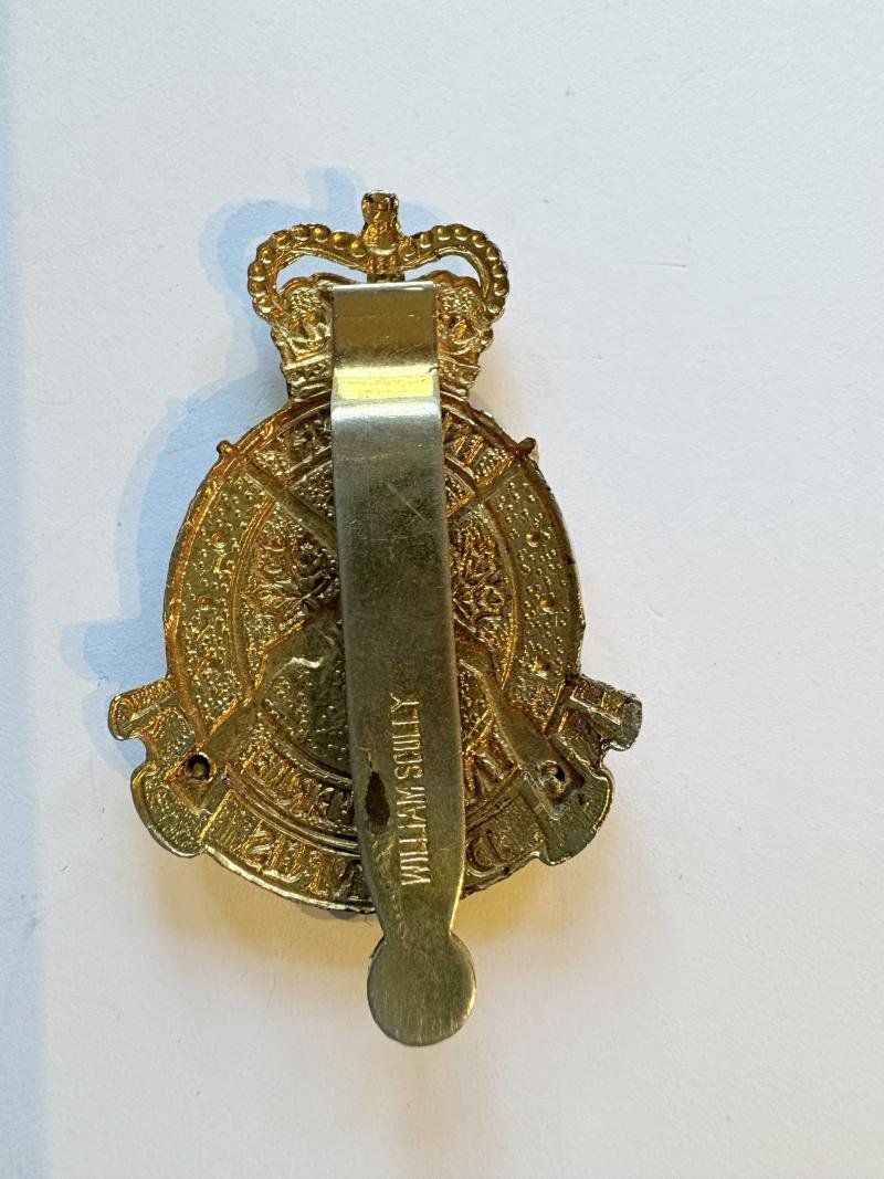 Canadian Cap Badge. Infantry Regiment — image 2