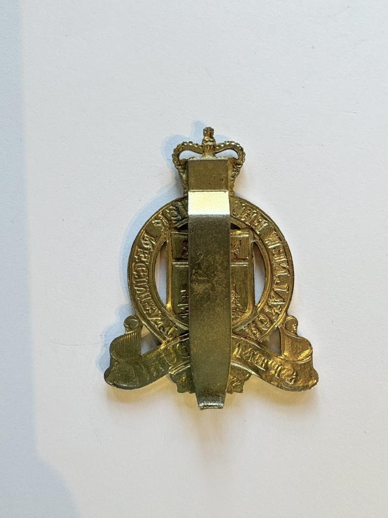 Canadian Cap Badge. Royal New Brunswick Reg't — image 2