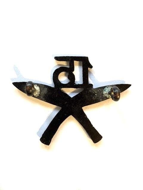 15th Gurkha Rifles Cap Badge. — image 2