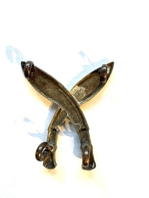 6th Gurkha Rifles Victorian/Edwardian cap badge — image 2