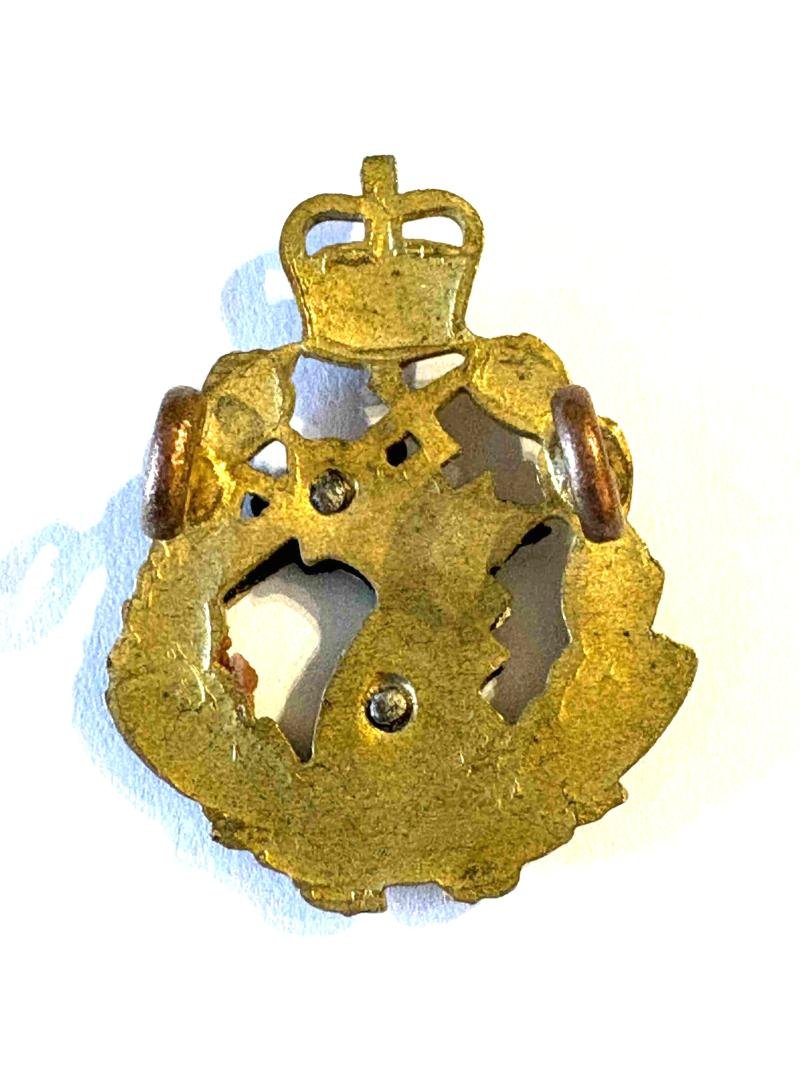 Royal Dental Corps Q.C. Officer's Collar Badge — image 2