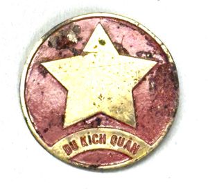 Viet Minh Guerilla Army Brass Bamboo Helmet Badge