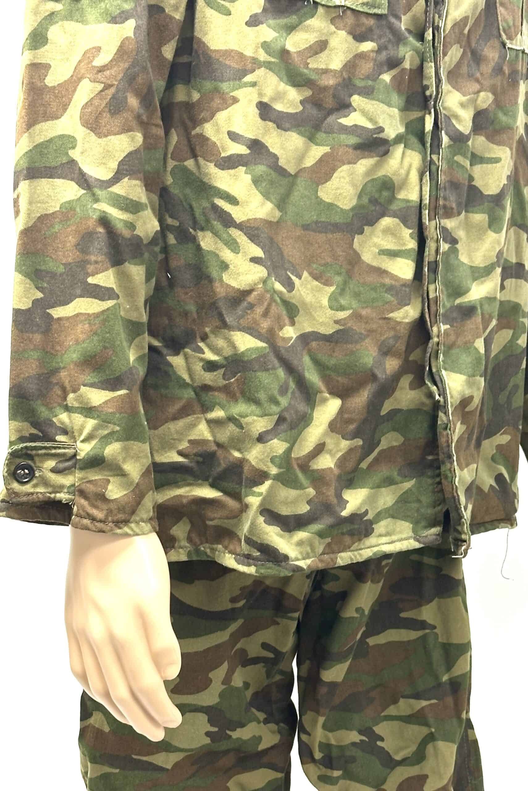 North Korean DPRK Officer's Modern Woodland Camouflage Uniform & Hat — image 4
