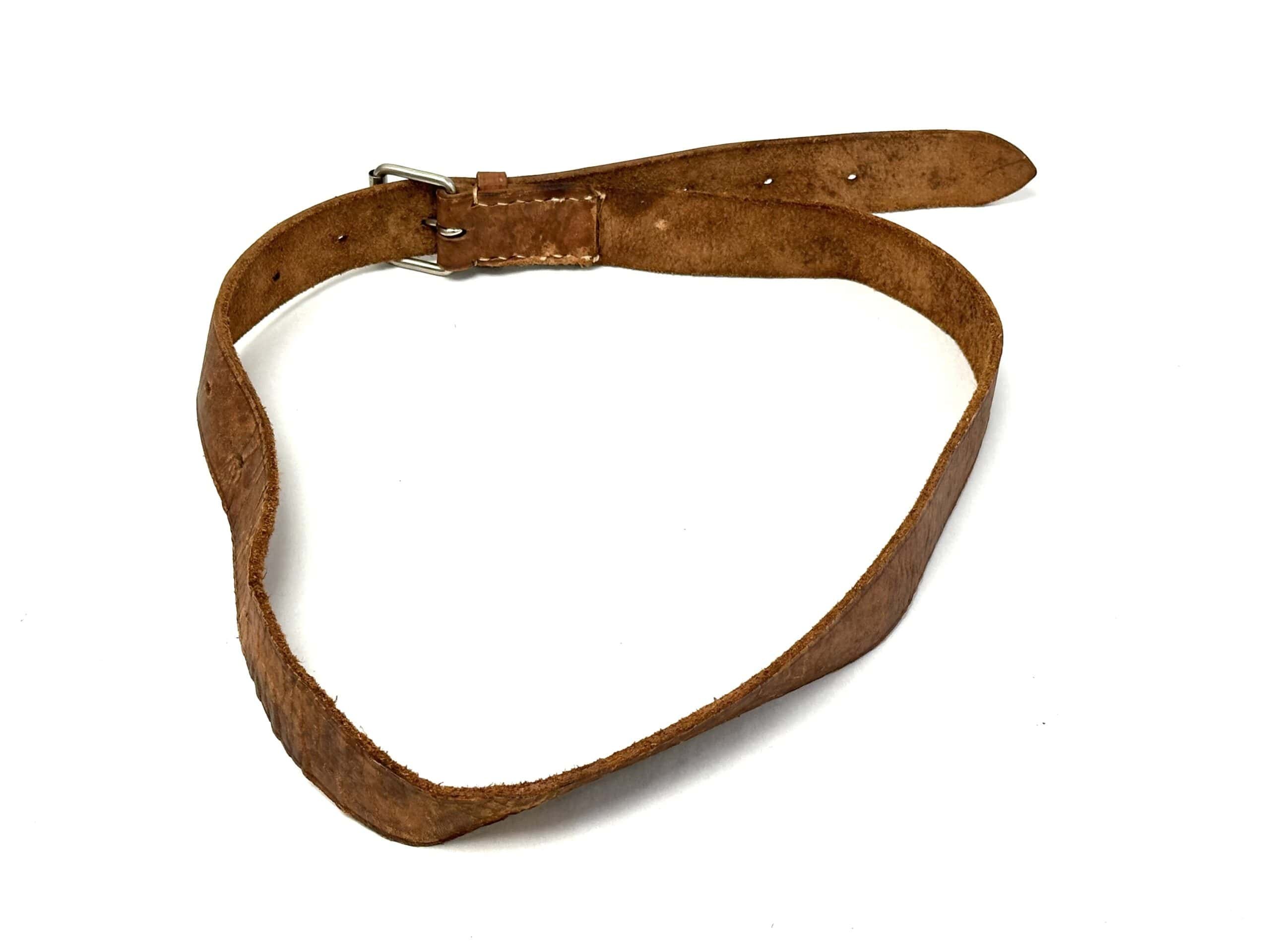 North Korean Enlisted Man's leather belt from the Korean War — image 3