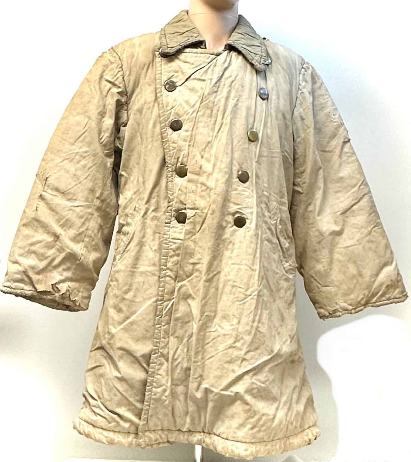 Chinese People's Volunteer CPV Korean War Winter Overcoat — image 2