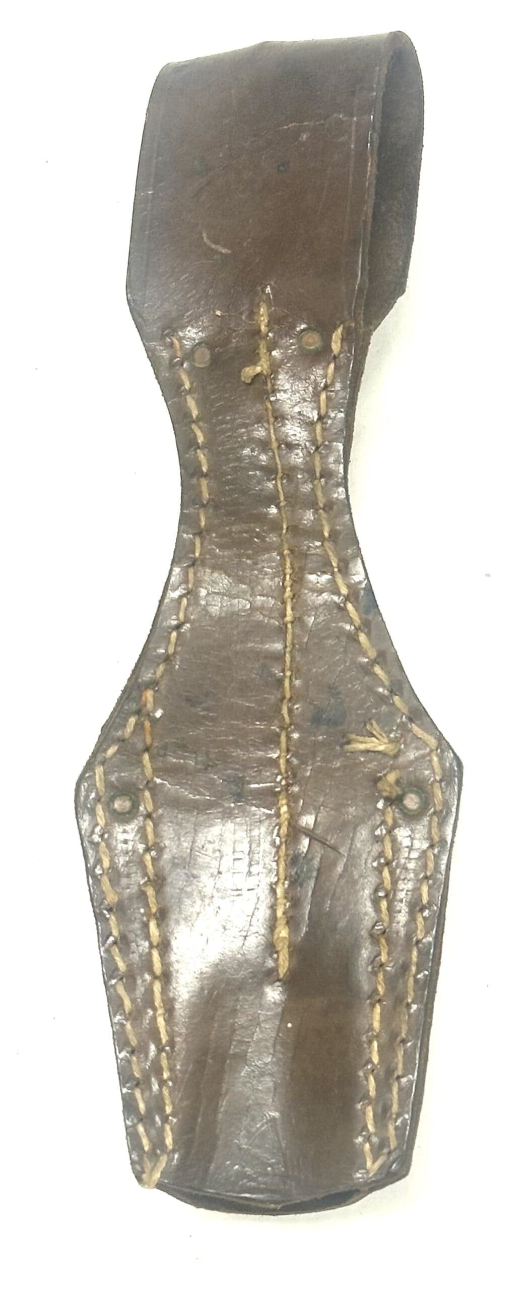 WW1 German 98 Bayonet Frog — image 2