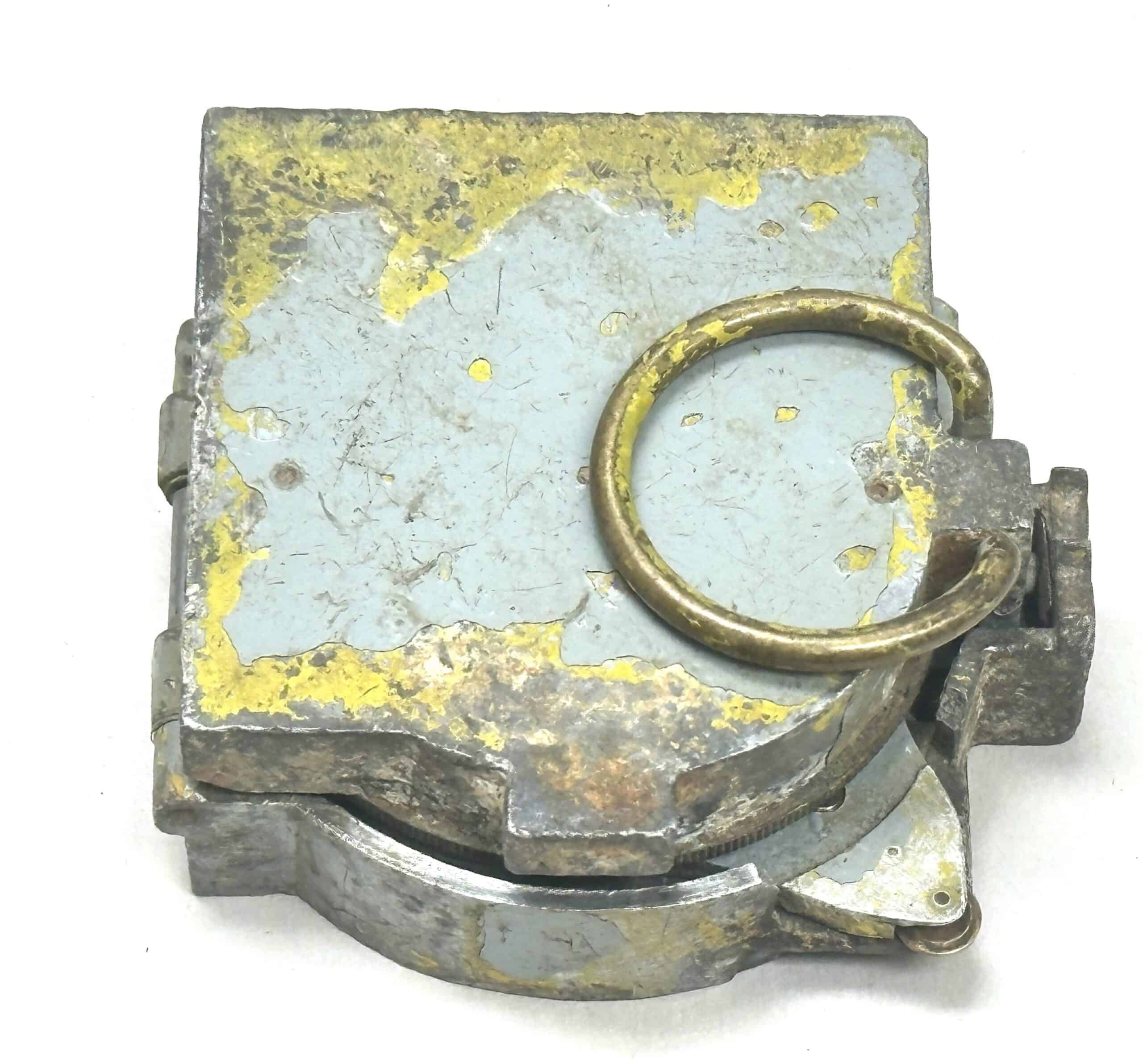 North Korean Folding Compass — image 6