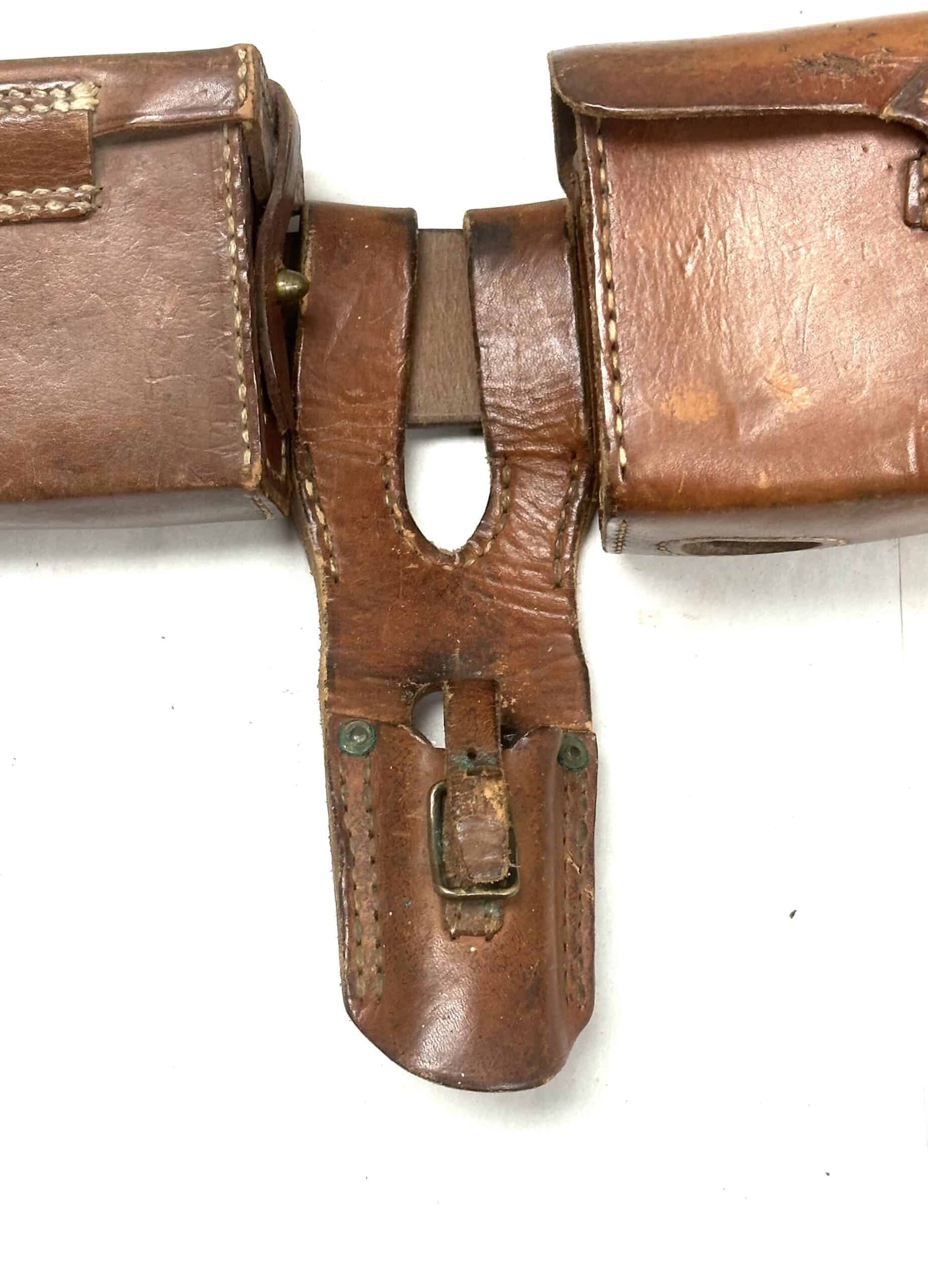 WW2 Japanese Arisaka Belt Rig with Ammunition Pouches & Bayonet Frog Excellent — image 3