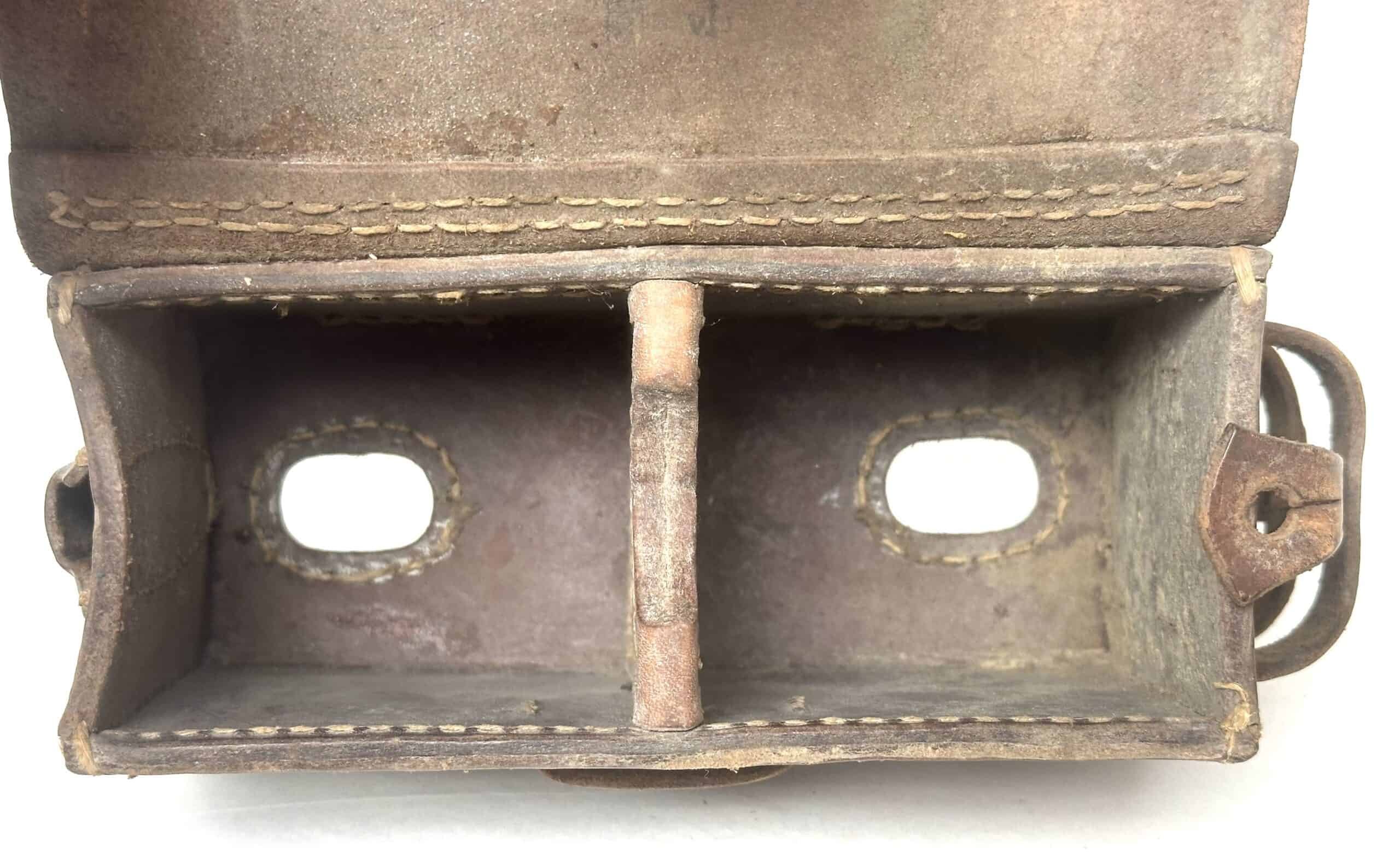 WW2 Japanese 1938 Arisaka Rear Ammunition Pouch Early Style — image 7
